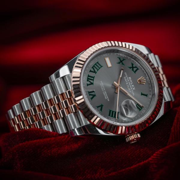 Role_x Oyster Perpetual Date Just Automatic Copper