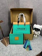 Coach Field Tote 30 Authenic(LB)