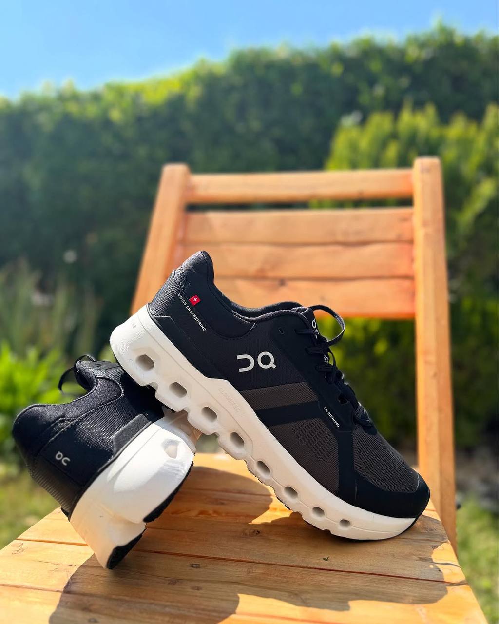 On Cloudrunnerr 2 Eclipse Black