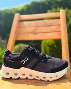 On Cloudrunnerr 2 Eclipse Black