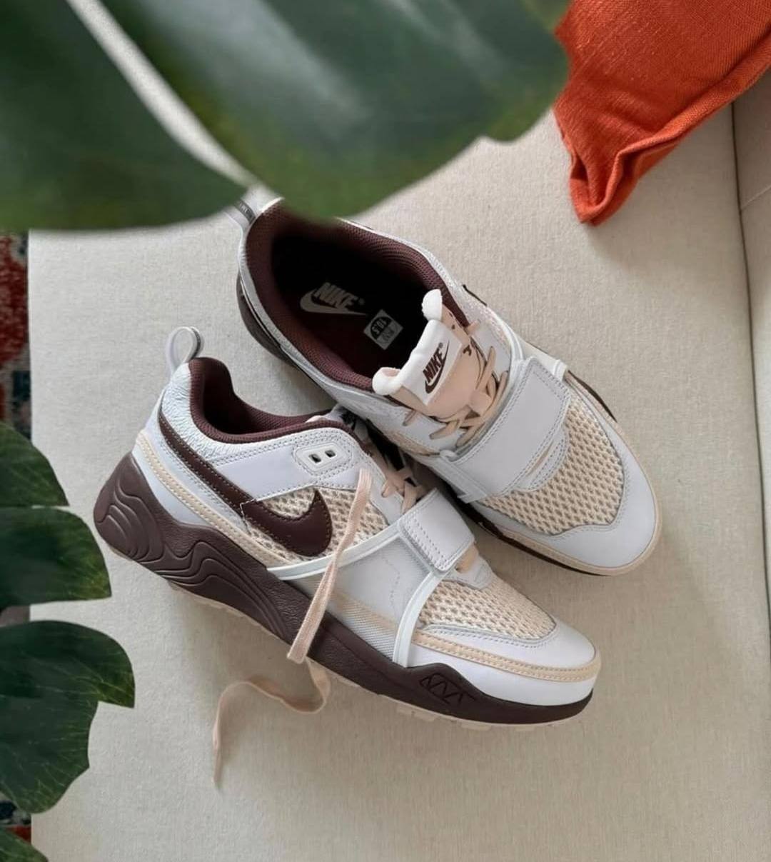 Traviss Scott X Zoom Field Jaxx
