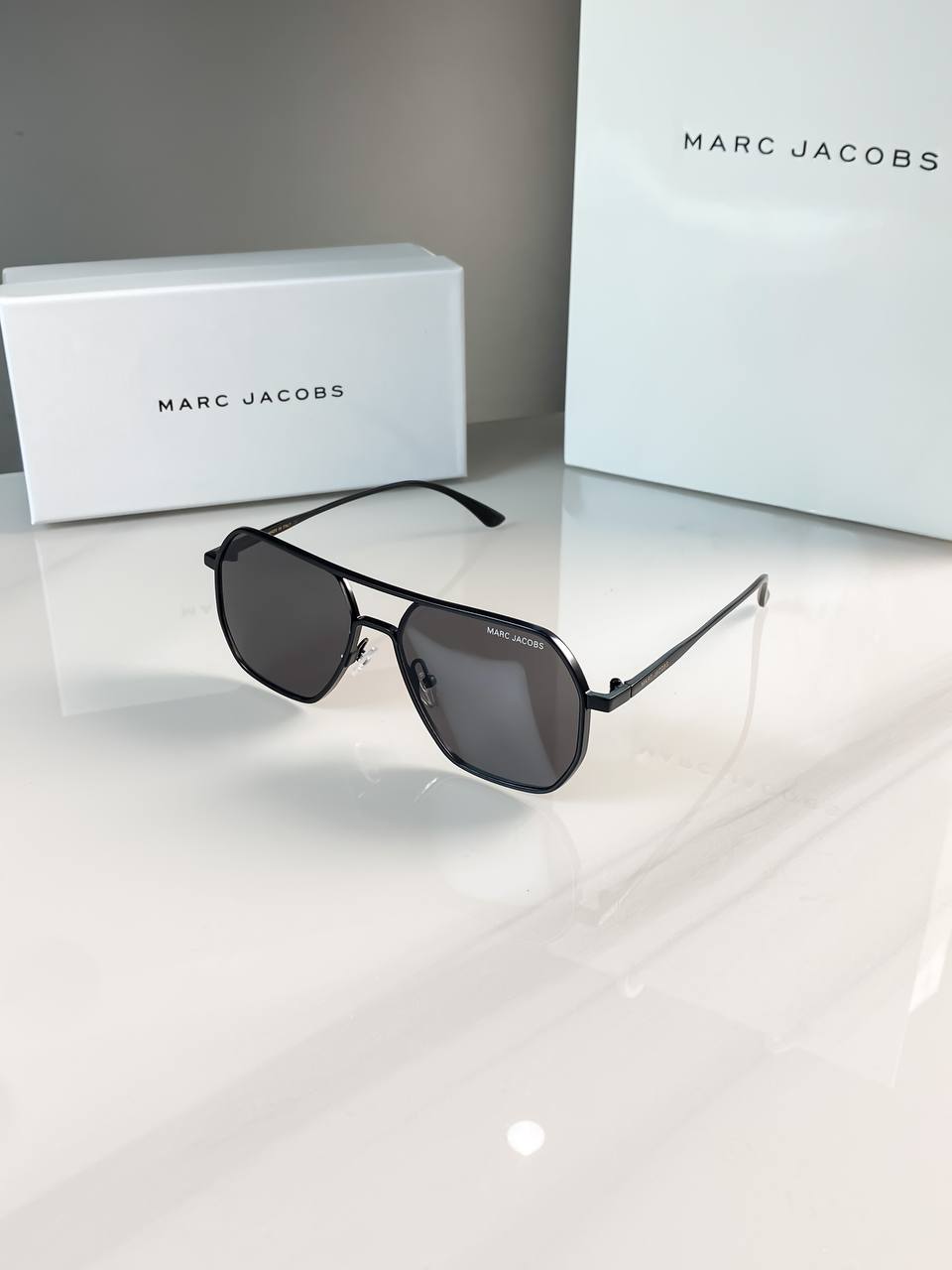 Marc Jacobs sunglass