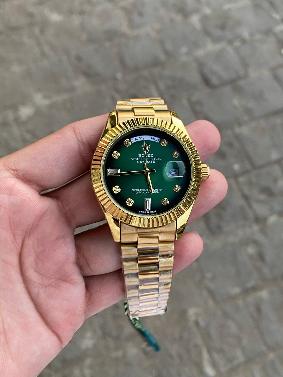 Gold Green Diamond Celebrity Edition watch RW0321