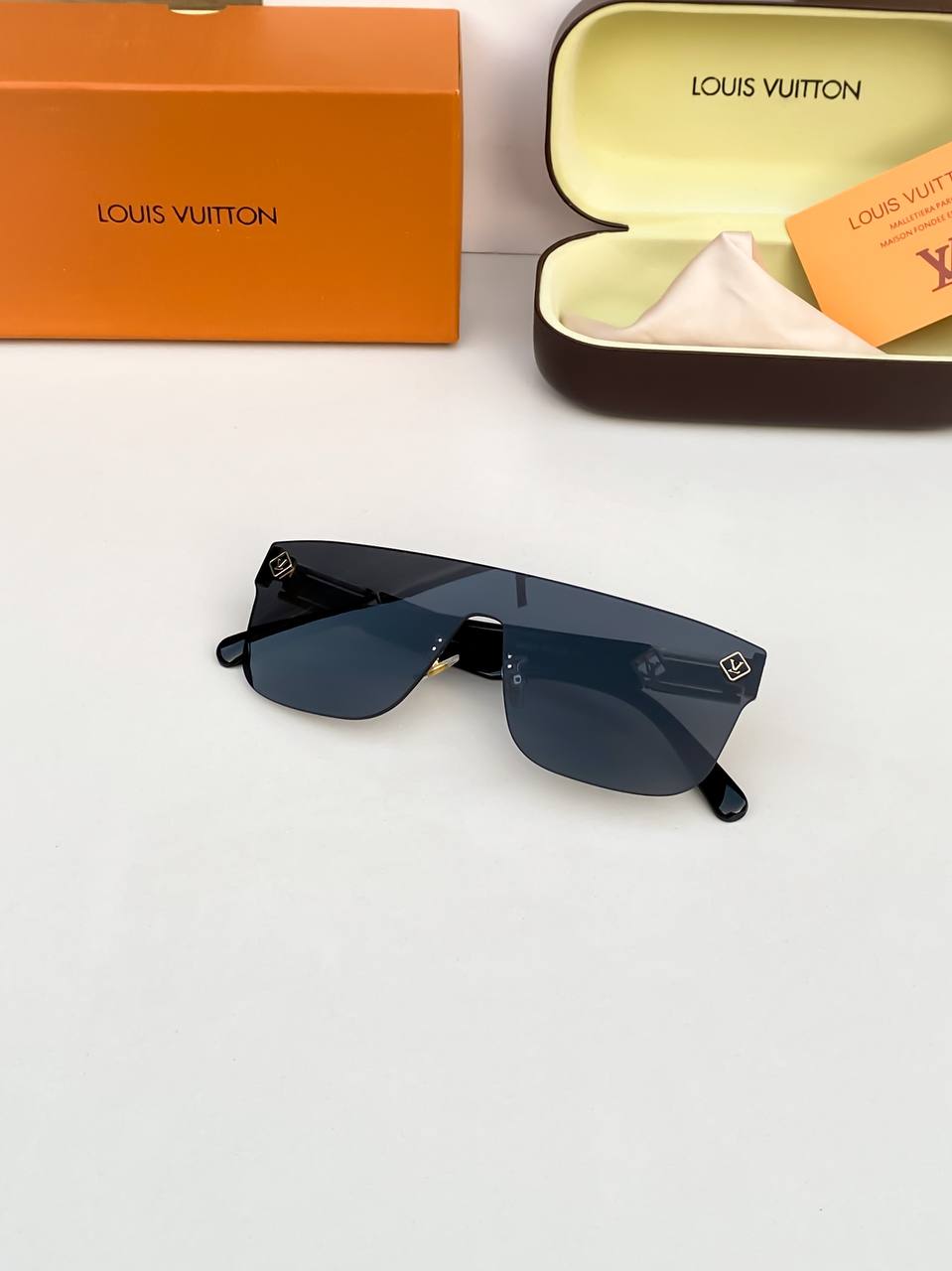 Black Gold 68025 Sunglass