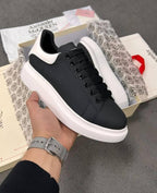 Alexandar McQueen Black White