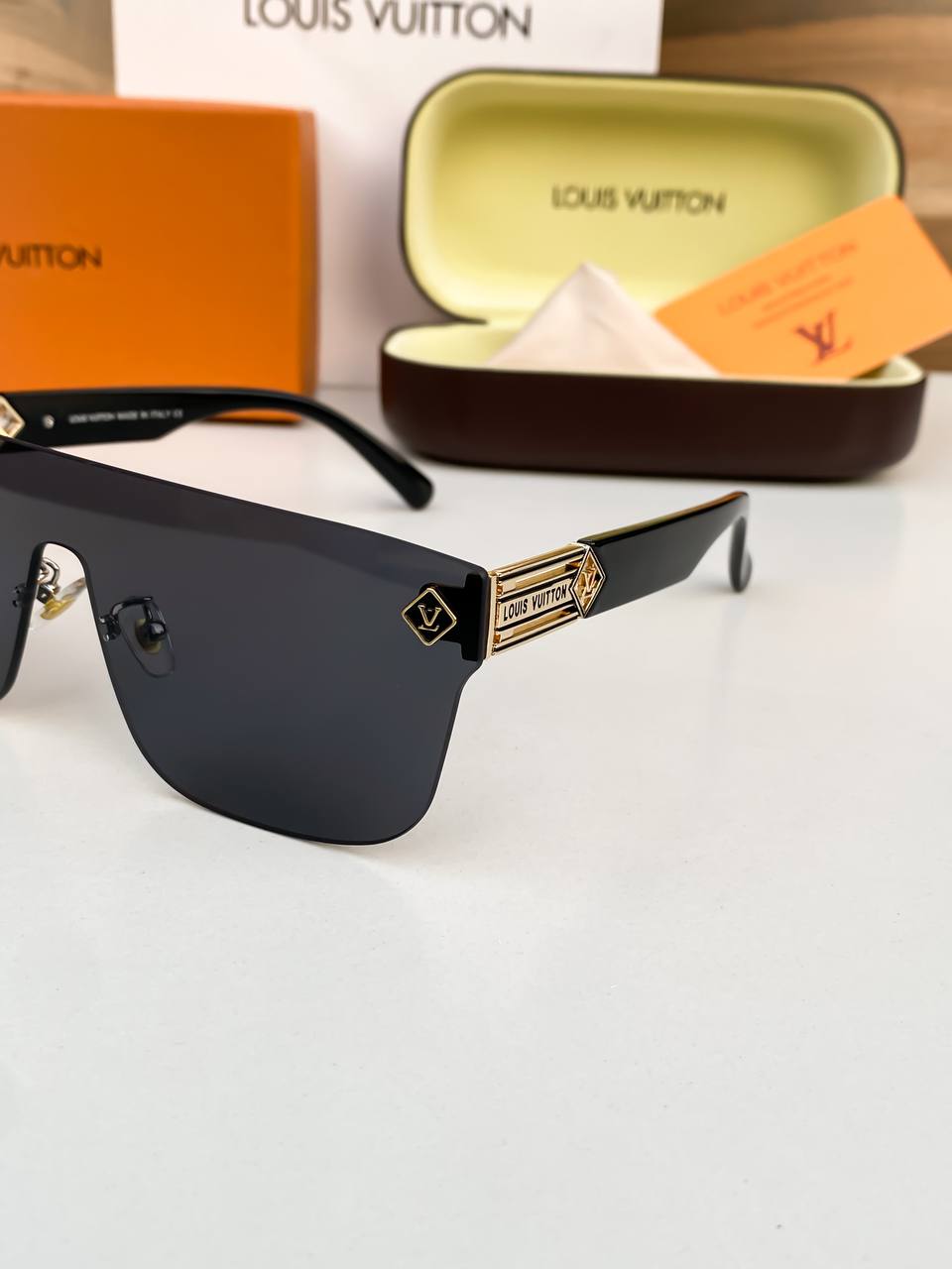 Black Gold 68025 Sunglass