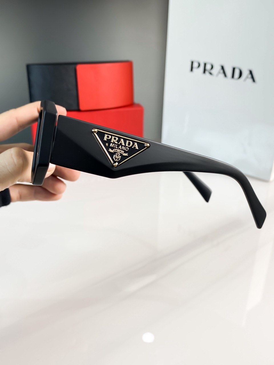 Prada Full Black sunglass