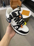 Trainer Maxi Black White
